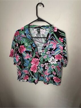 Wild fable Tropical Floral Button down and short set